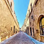 Rhodes Old Town Harmony Apartament *